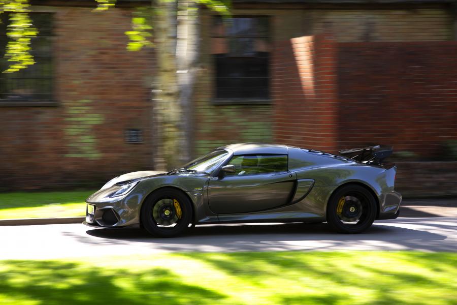  Lotus Exige Sport 410 2018 года  (UK) (фото 17 из 45)